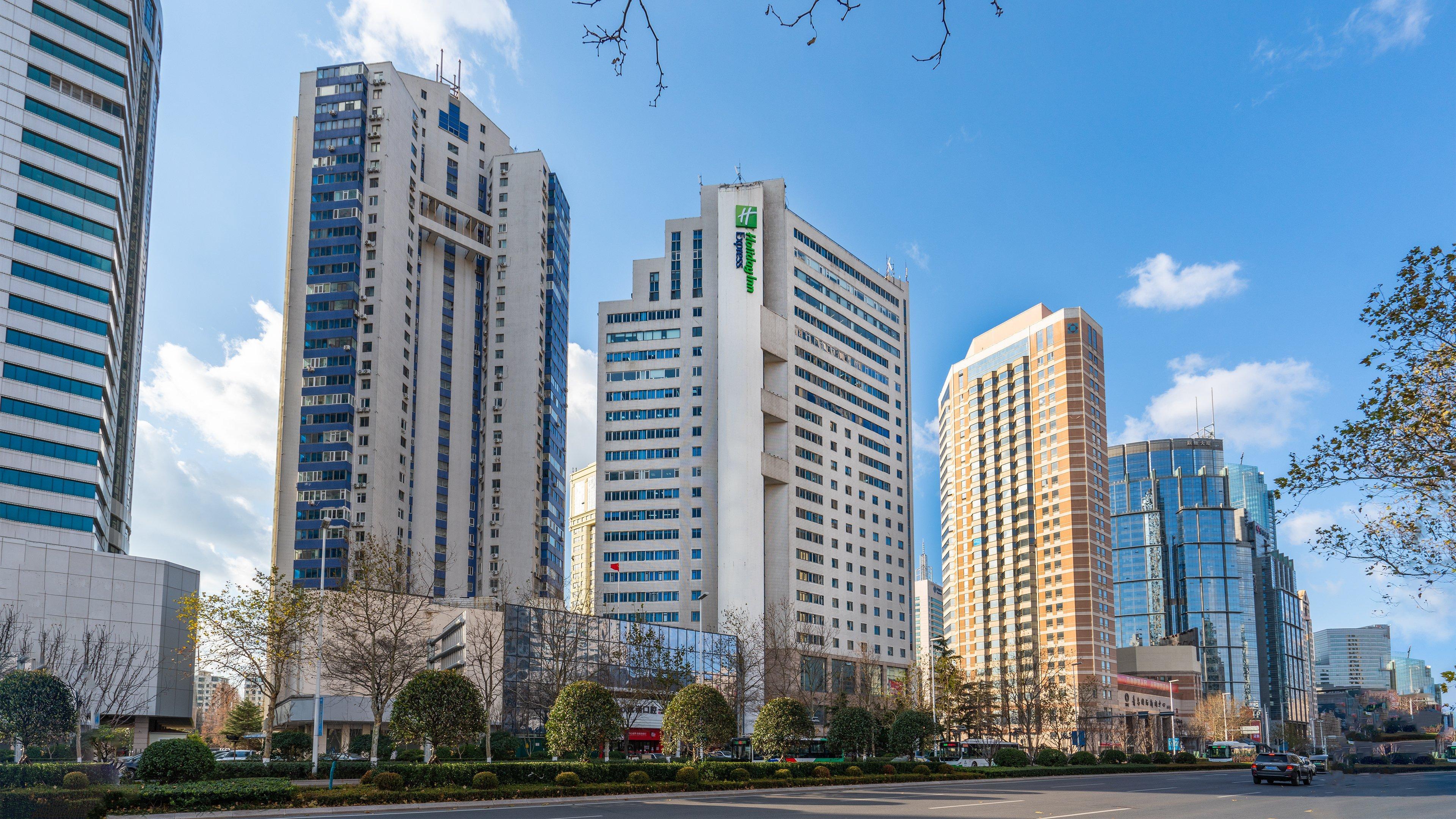 Holiday Inn Express Qingdao City Center By Ihg Ngoại thất bức ảnh