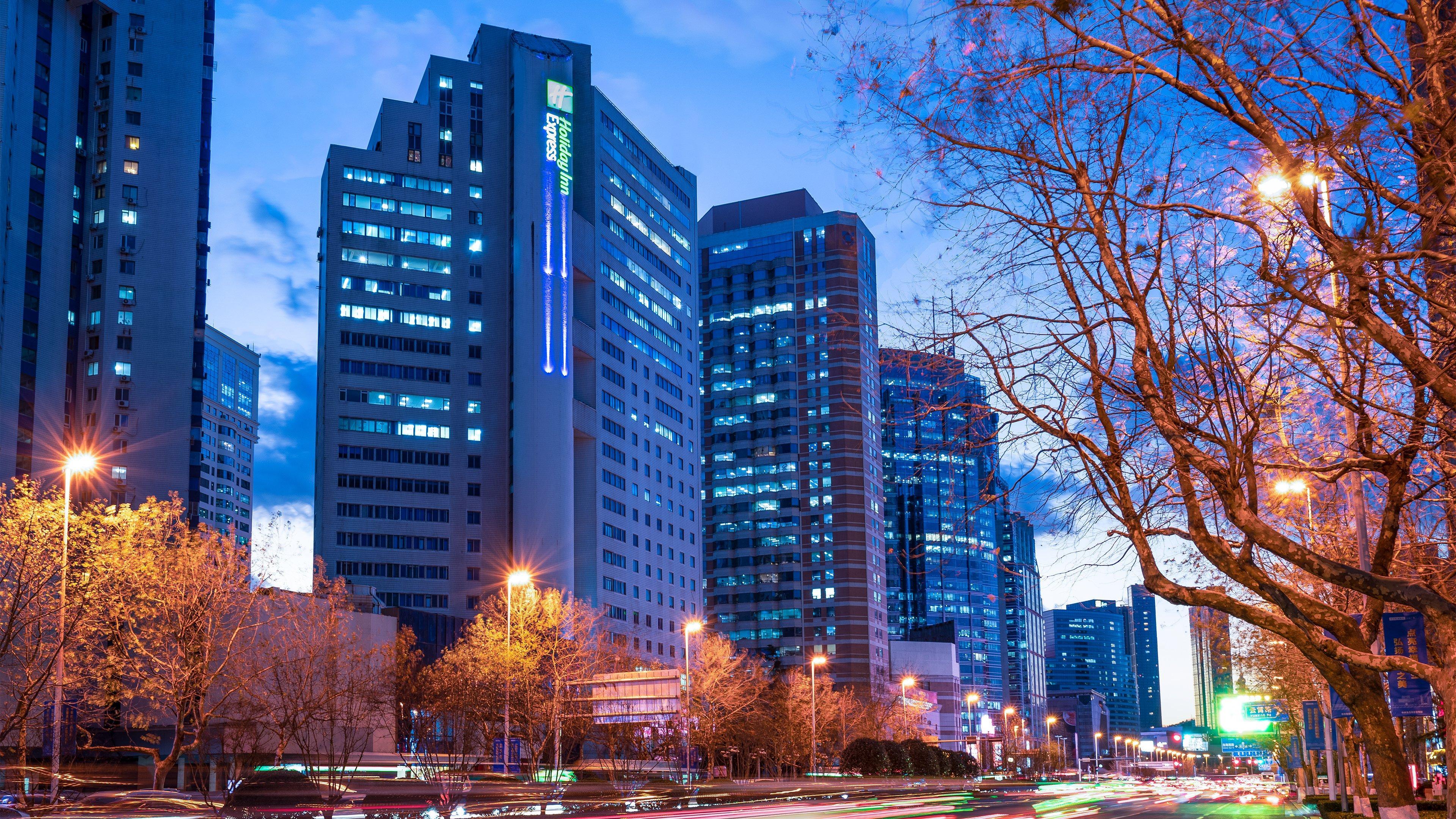 Holiday Inn Express Qingdao City Center By Ihg Ngoại thất bức ảnh